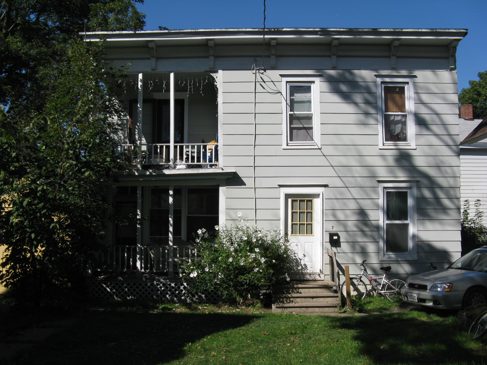 Student Housing Rentals Oneonta, 7 Lawn Ave., 4 Bedroom Apartments